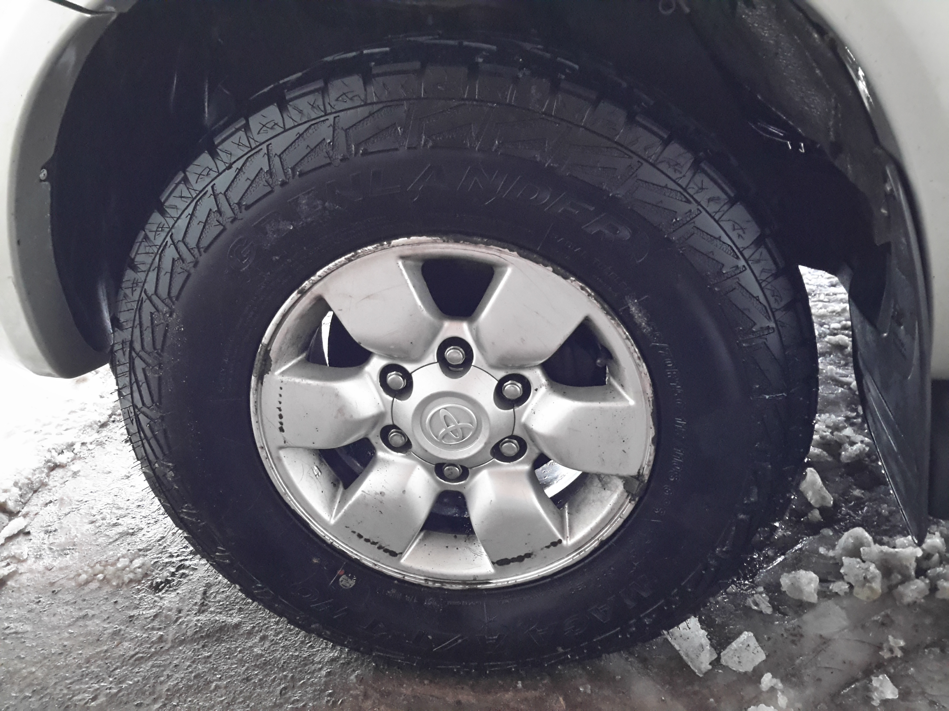 Used TOYOTA Hilux Cardan 37140-0K061