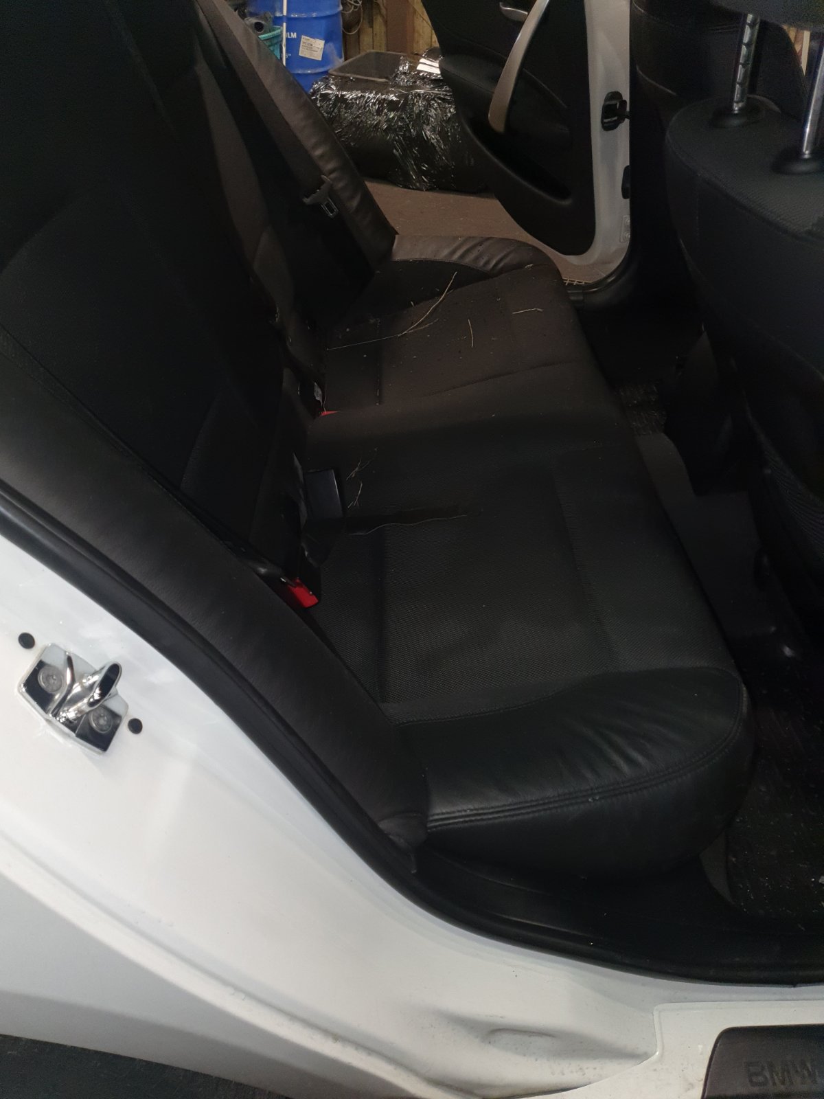 Used BMW 1 SERIES Rear axle and its details