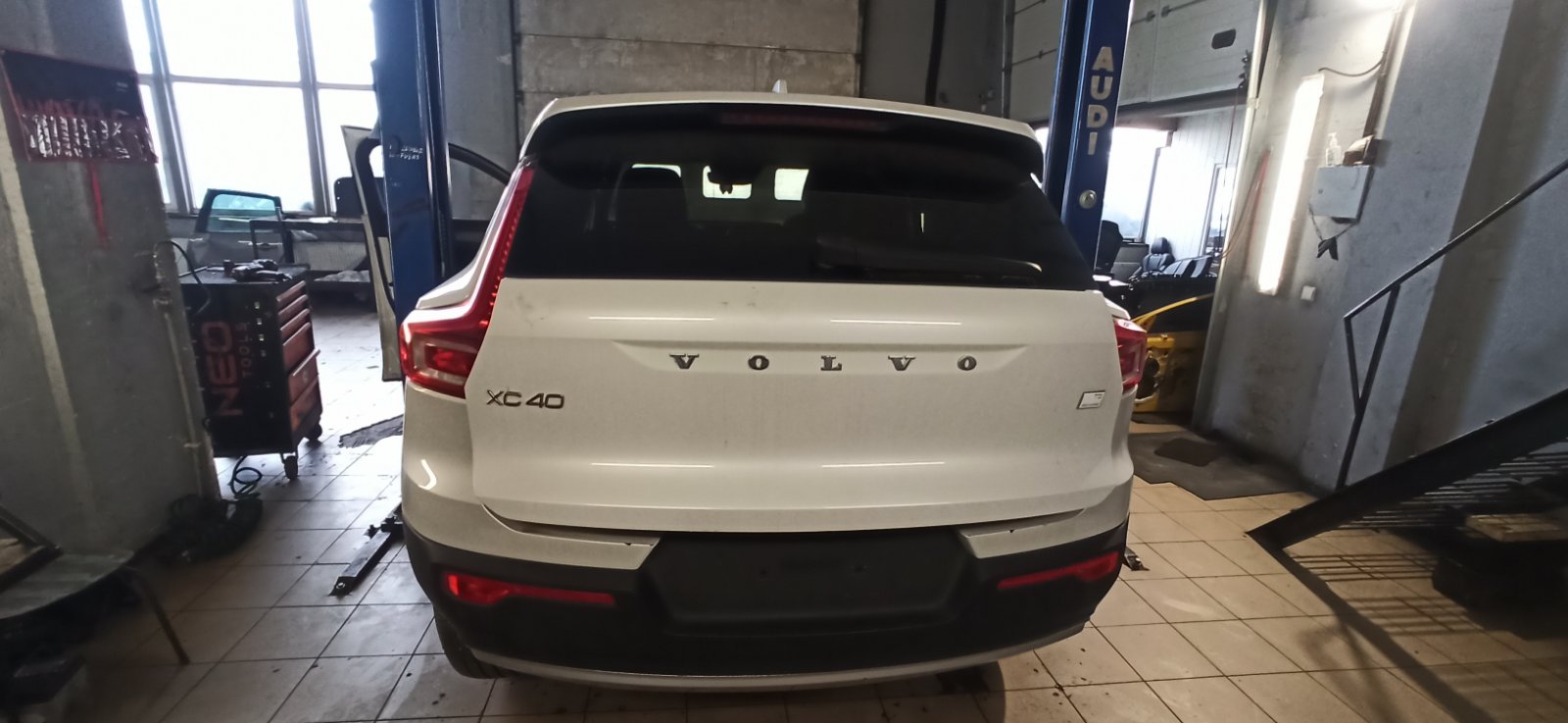Used VOLVO XC40 Dashboard 32320737