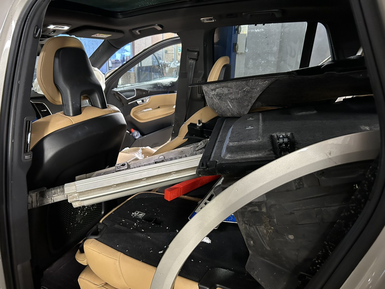 Used VOLVO XC90 Cardan 31437586