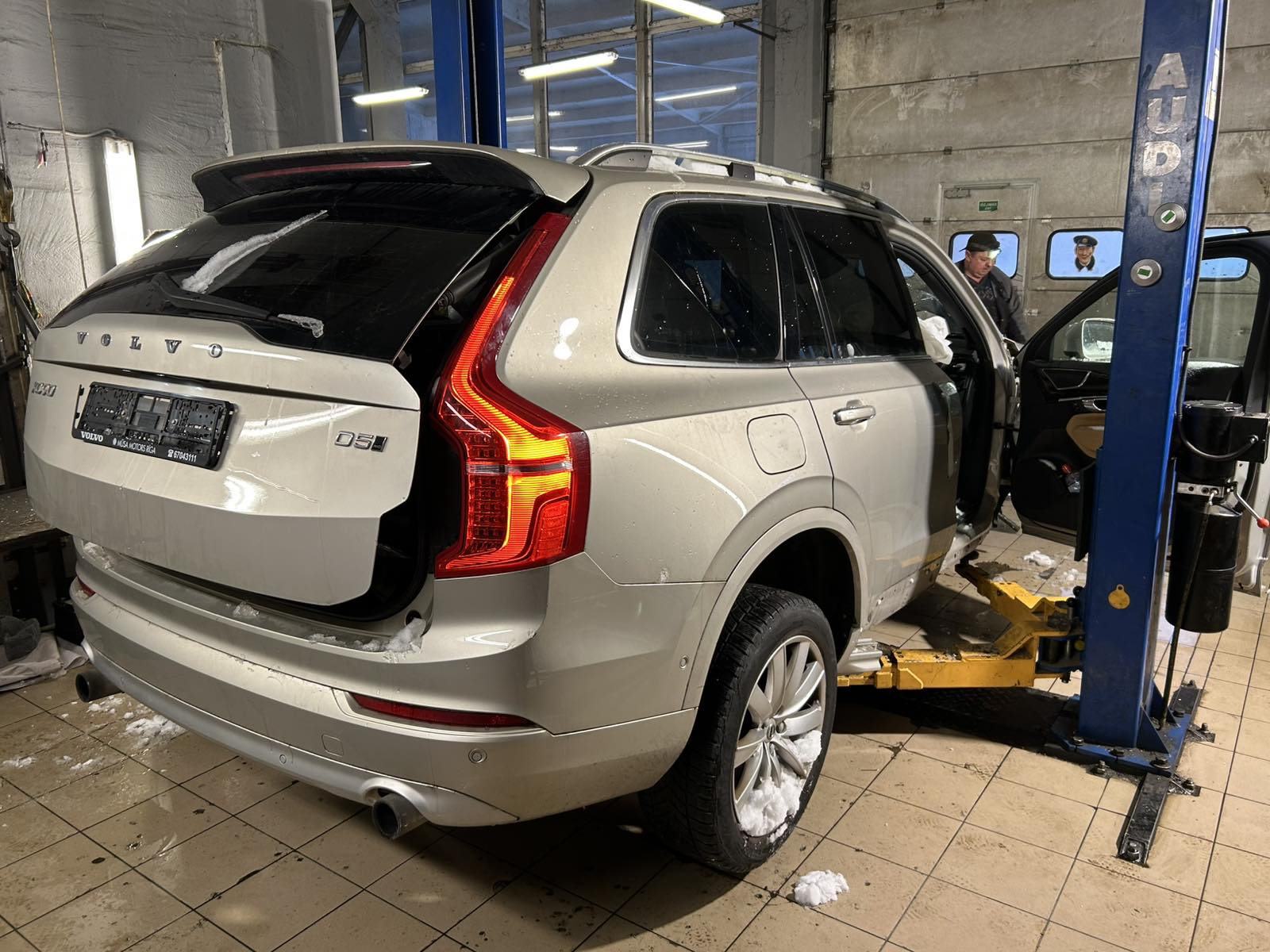 Used VOLVO XC90 Cardan 31437586