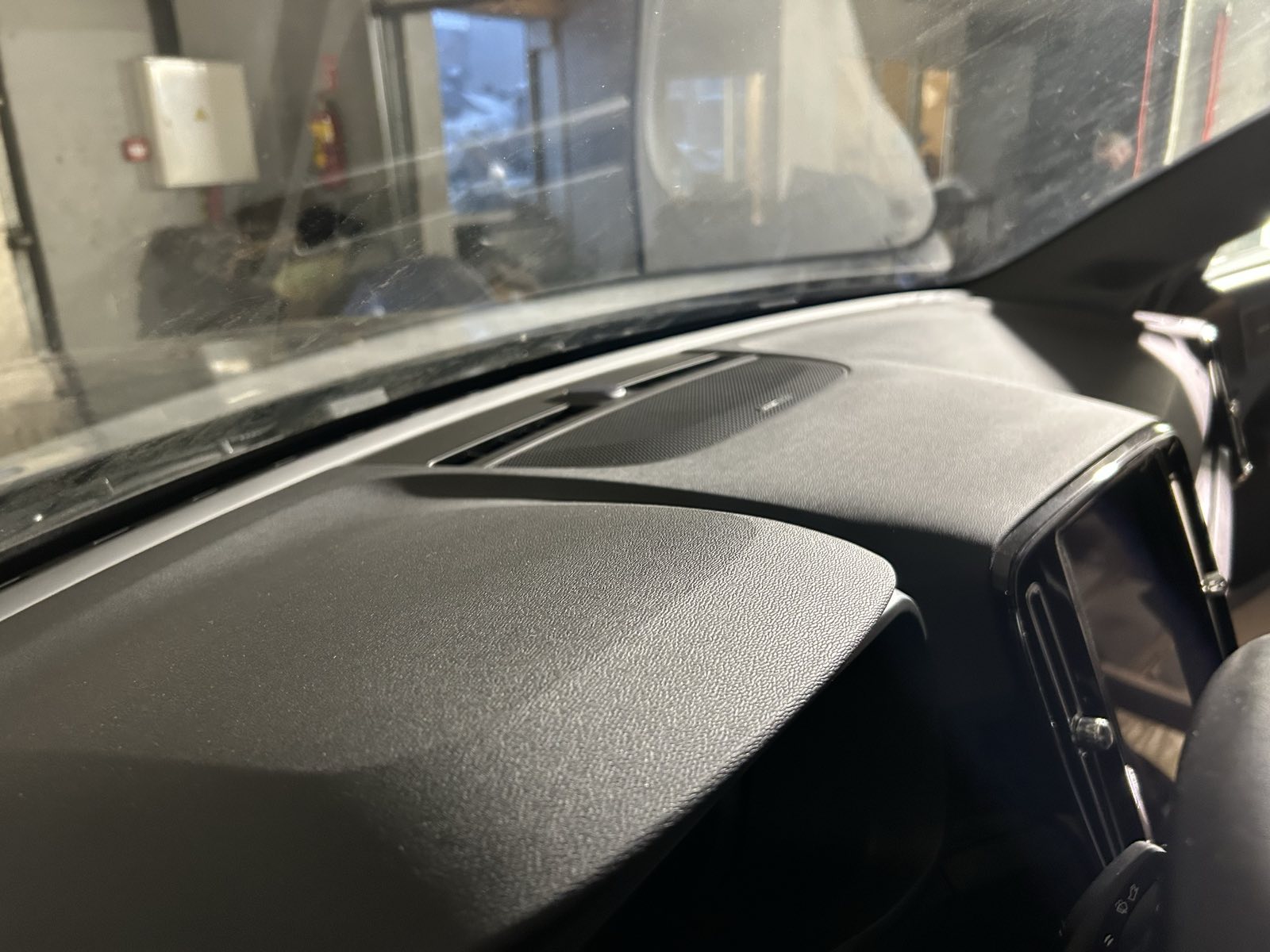 Utilisé VOLVO C 40 Portes latérales arrière 32399016