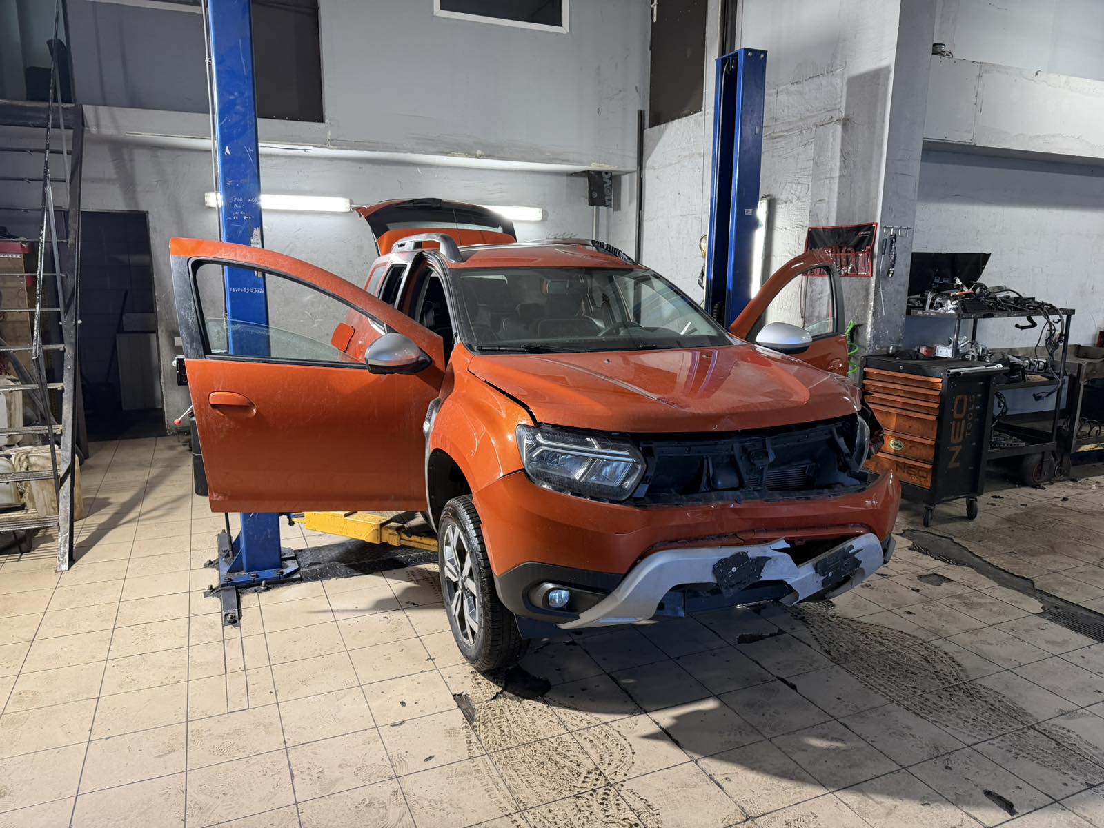 Duster Rear End Used Dacia Duster Rear axle and its details 555010951R