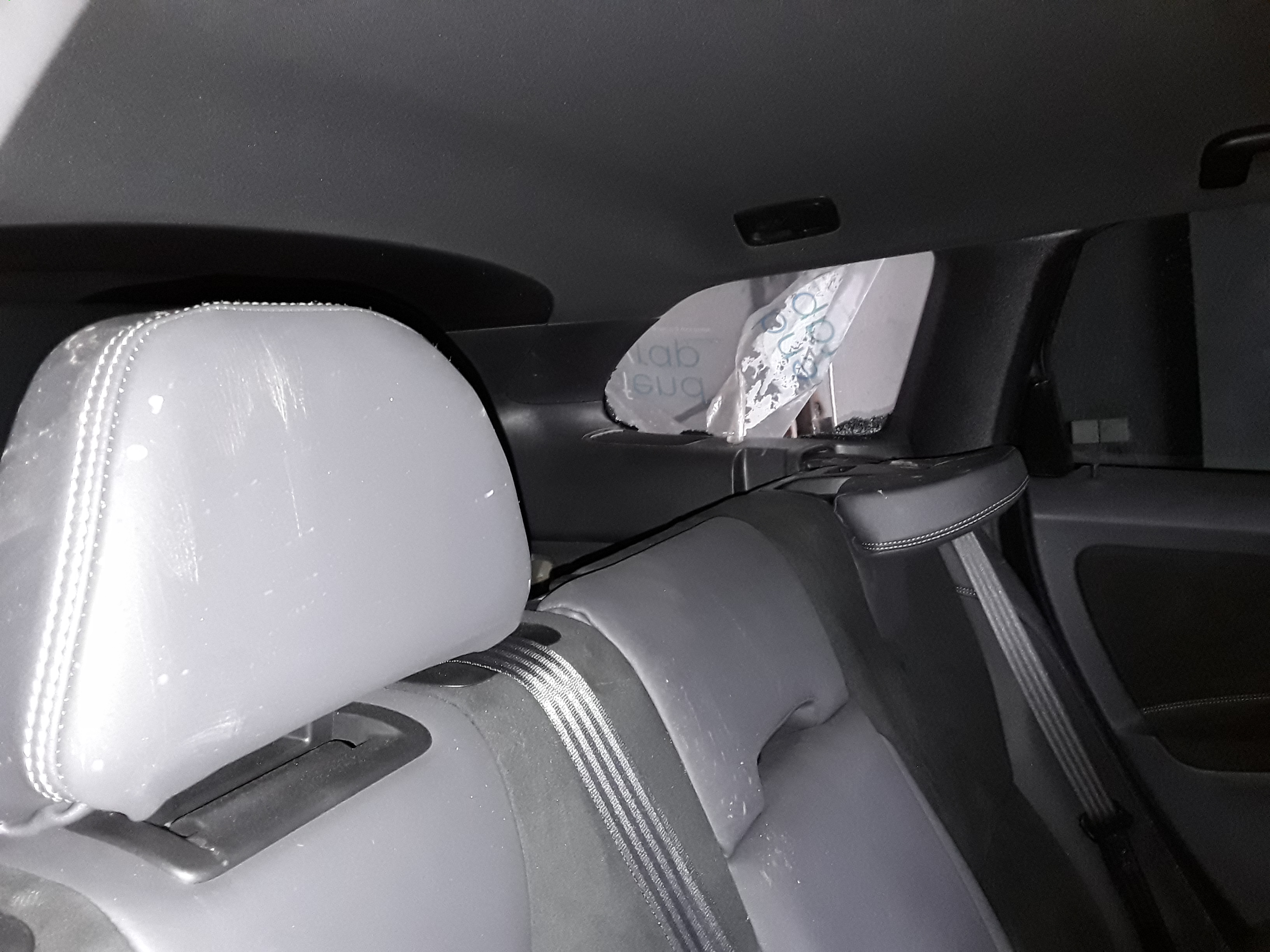 Naudotas VOLVO XC60 Galinio bamperio laikiklis 31323764