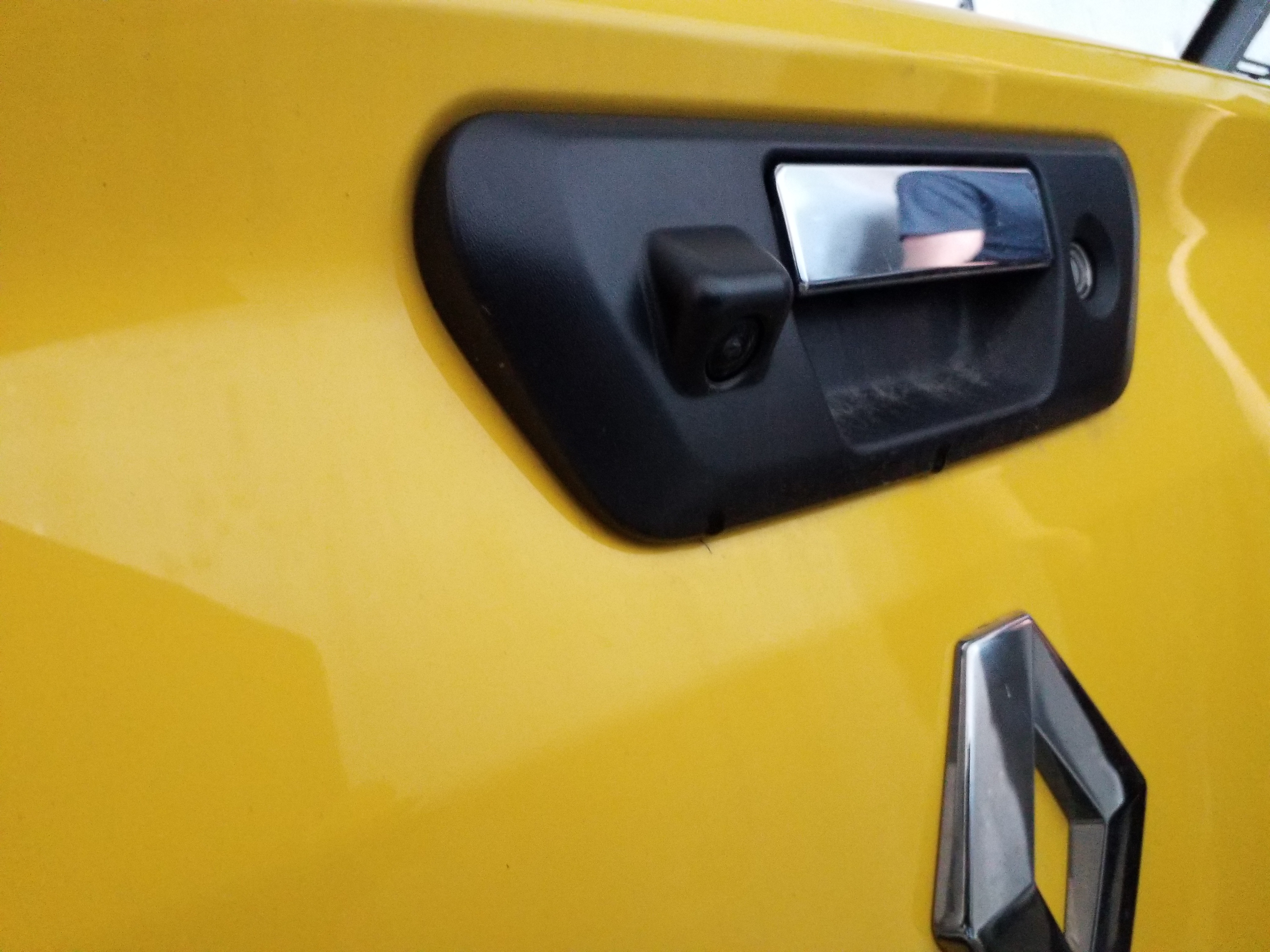 Used RENAULT Alaskan Cardan 373004JA0B